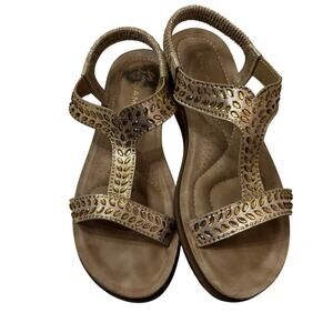 Andiamo Gold Embellished Comfort Slingback Sandals Womens 7W
